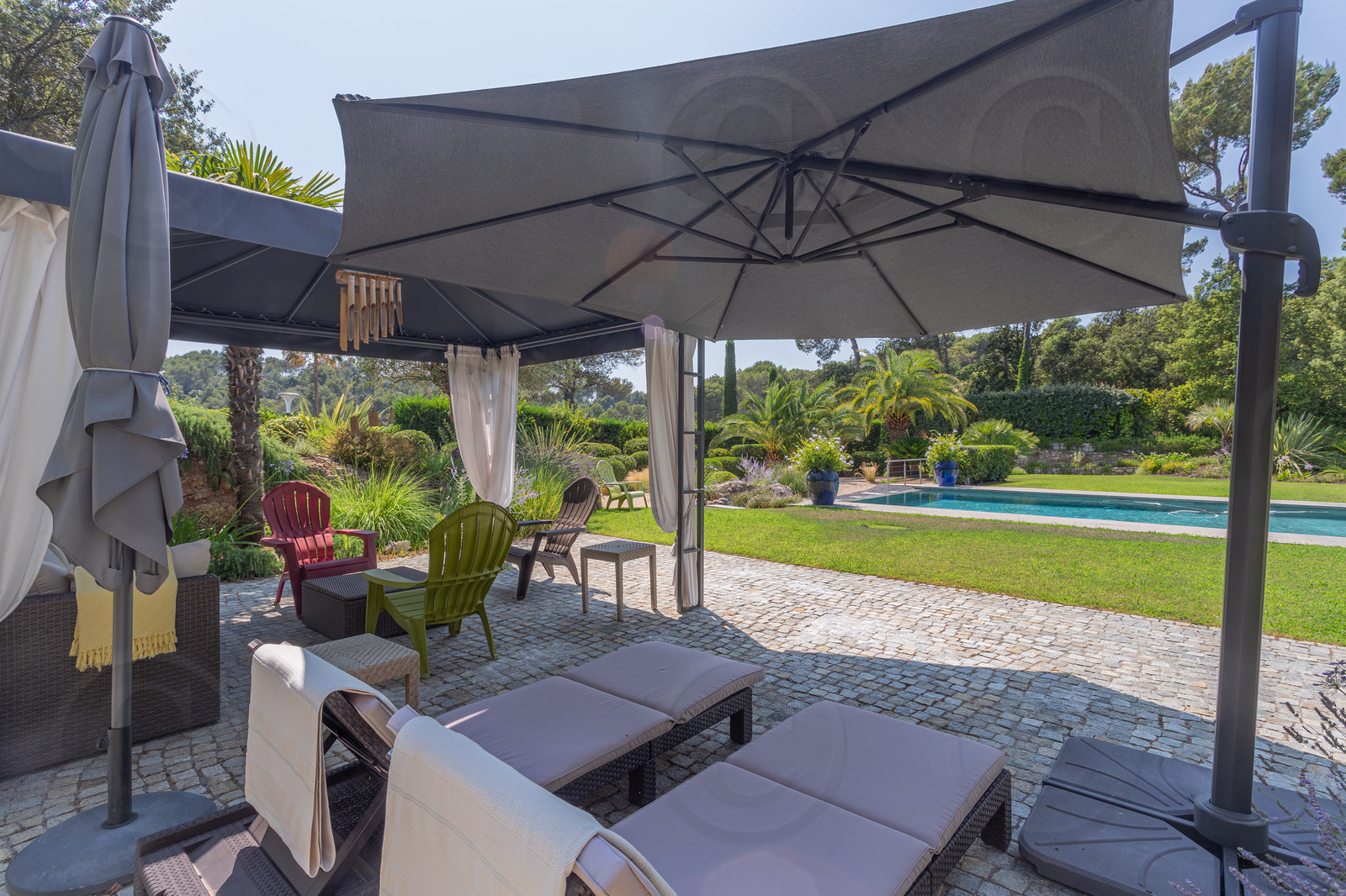 VILLA DE PRESTIGE